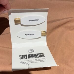 SpoiledChild No Crease Hair Clips - White